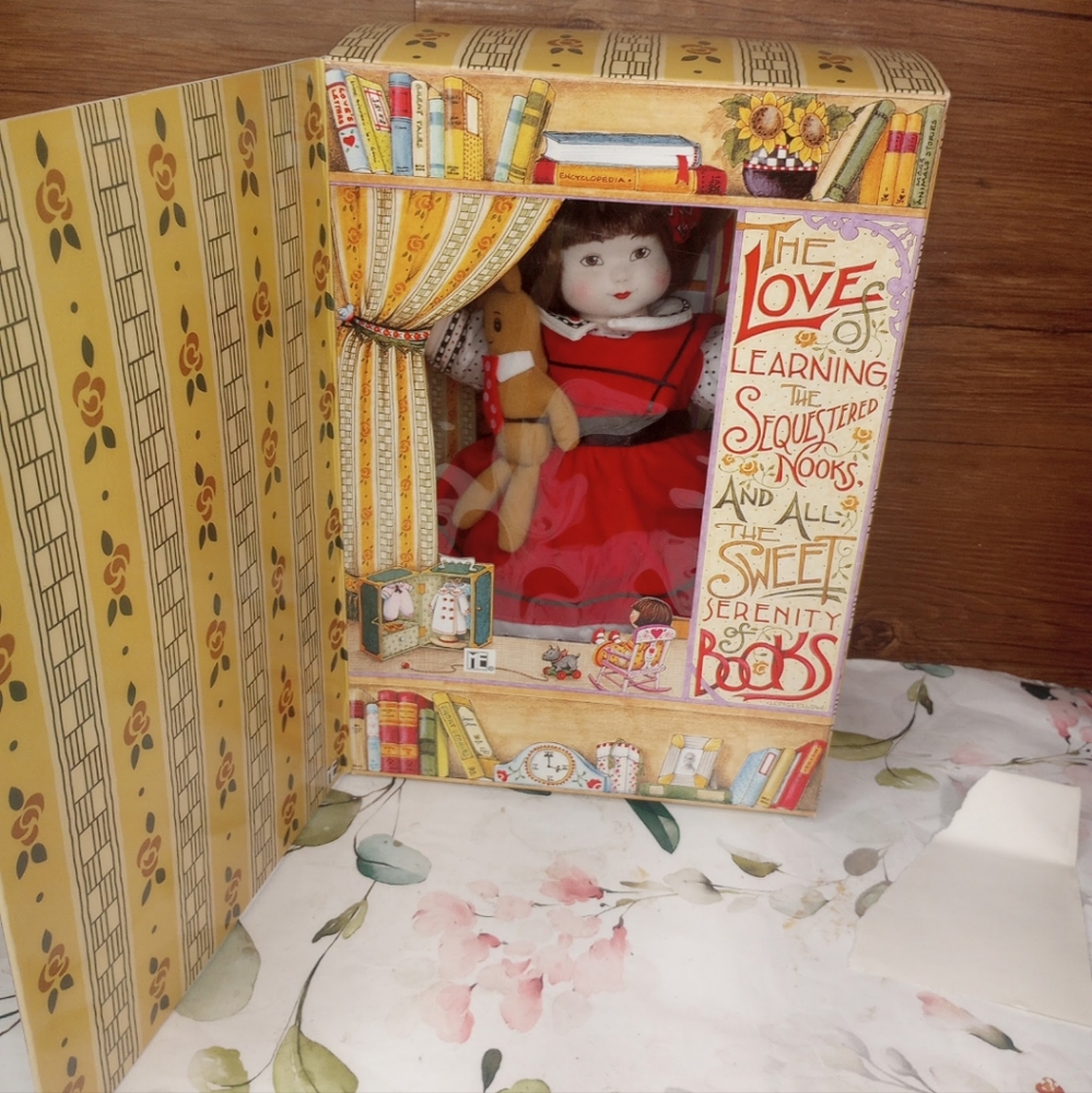 Mary engelbreit Sydney doll rare with certificate